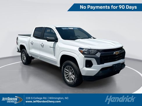 Used 2023 Chevrolet Colorado LT w/ LT Convenience Package II RWD image 1