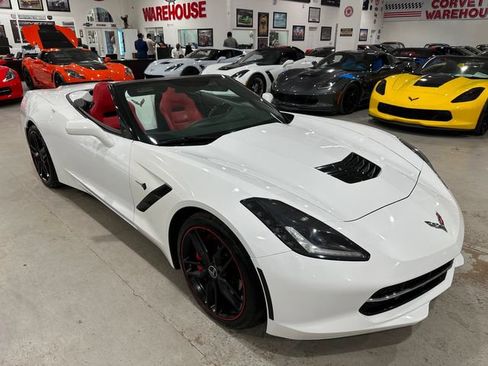 Used 2019 Chevrolet Corvette Stingray Convertible w/ 1LT RWD image 23