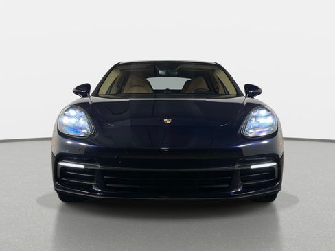 Used 2017 Porsche Panamera 4 AWD/4WD image 8
