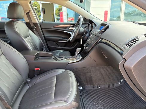 Used 2012 Buick Regal Leather FWD image 25