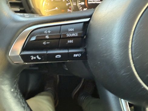 Used 2024 MAZDA MAZDA3 s image 17