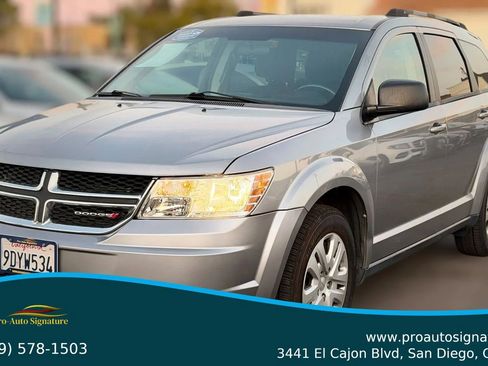 Used 2018 Dodge Journey SE w/ Popular Equipment Group image 1