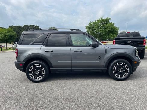 Used 2024 Ford Bronco Sport Outer Banks w/ Tech Package AWD/4WD image 9