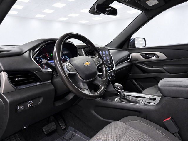 Used 2022 Chevrolet Traverse LT AWD/4WD image 15