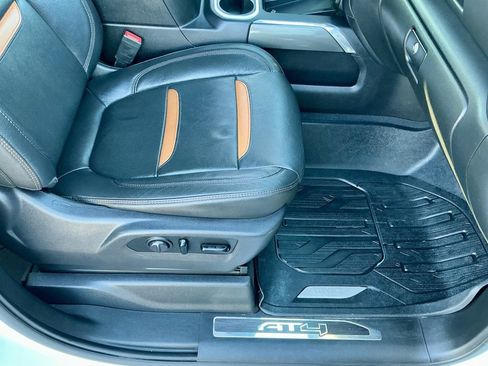 Used 2019 GMC Sierra 1500 AT4 w/ AT4 Premium Package image 24