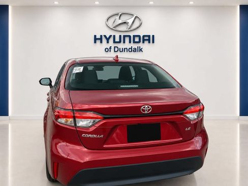 Used 2023 Toyota Corolla LE w/ LE Convenience Package FWD image 6
