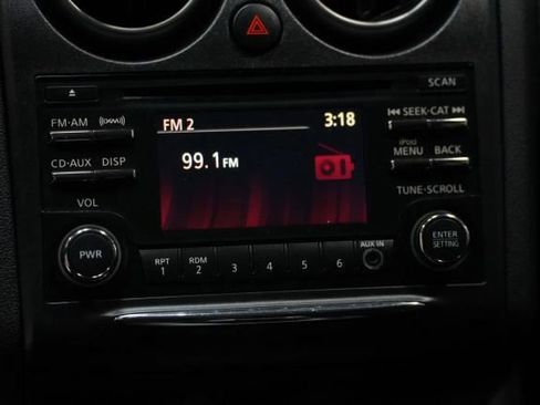 Used 2015 Nissan Rogue S w/ Convenience Package FWD image 12