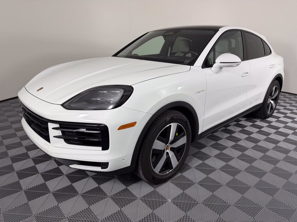 Certified 2026 Porsche Cayenne S AWD/4WD image 8