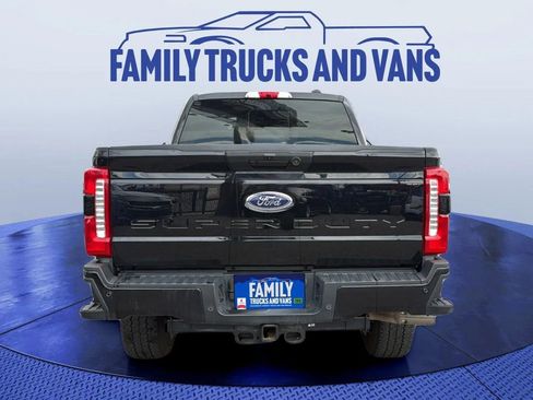 Used 2024 Ford F250 XL w/ STX Appearance Package image 3