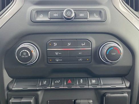 Used 2025 Chevrolet Silverado 2500 Custom w/ Custom Convenience Package image 6