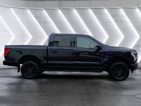 Used 2025 Ford F150 Lightning XLT image 7