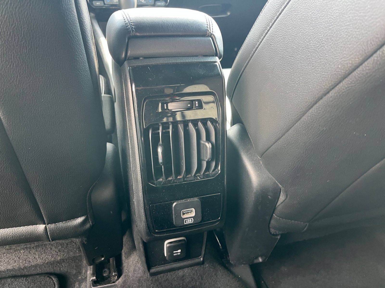 Used 2025 Jeep Compass Limited AWD/4WD image 22
