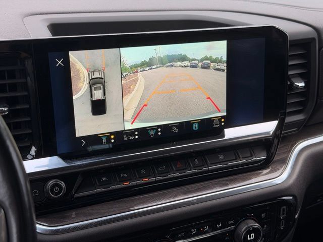 Used 2022 Chevrolet Silverado 1500 LTZ AWD/4WD image 34