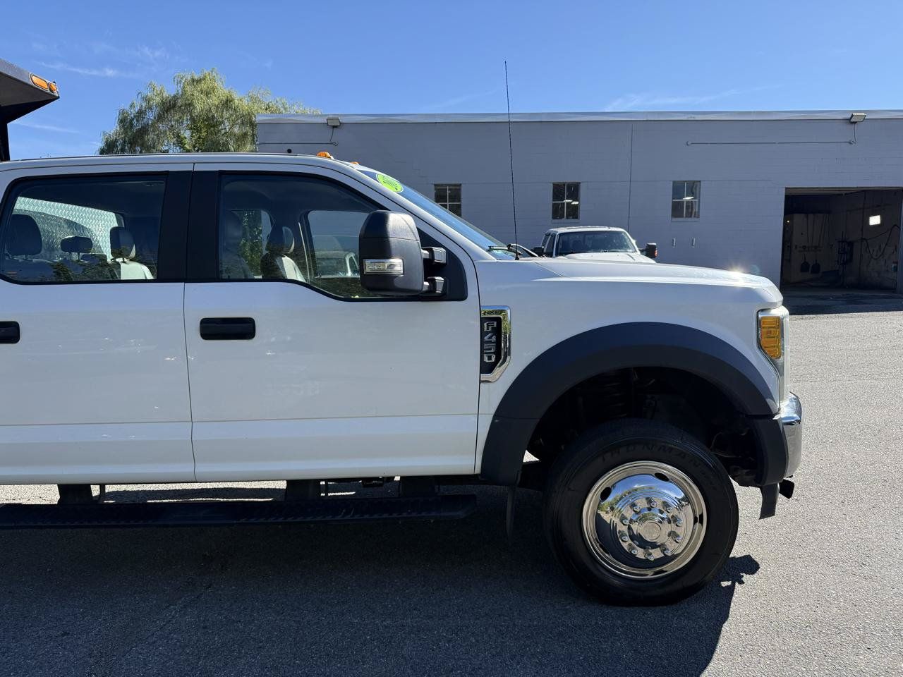 Used 2017 Ford F450 XL w/ Power Equipment Group AWD/4WD image 28