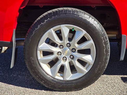 Used 2019 Chevrolet Silverado 1500 Custom w/ Custom Convenience Package image 21