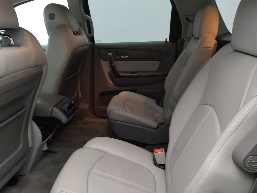 Used 2016 GMC Acadia SLT FWD image 18