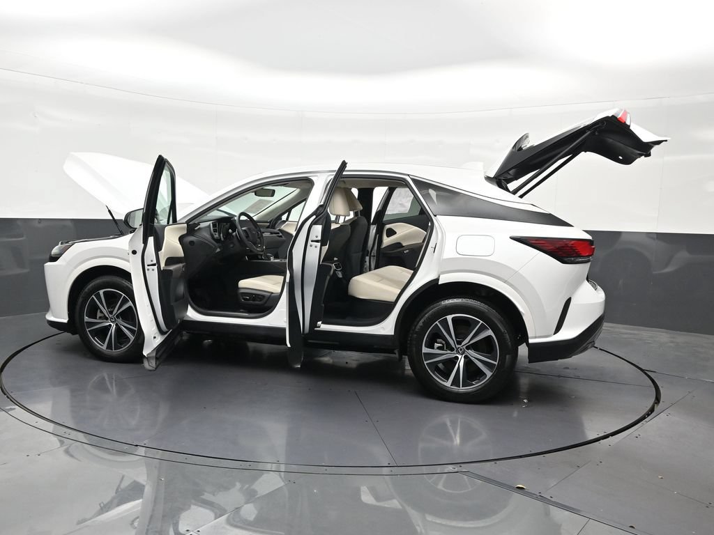 Used 2024 Lexus RX 350 FWD w/ Technology Package image 35