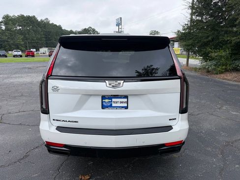 Used 2024 Cadillac Escalade Sport w/ LPO, ONYX Package AWD/4WD image 6