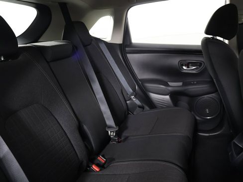 Used 2023 Honda HR-V LX image 29