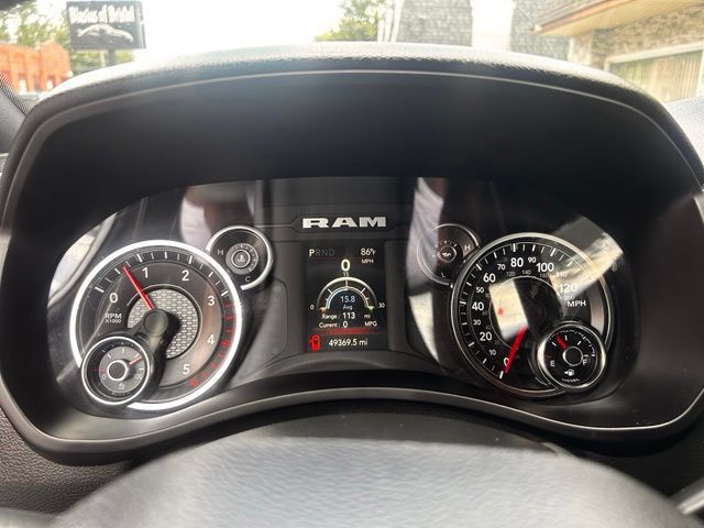 Used 2024 RAM 3500 Big Horn AWD/4WD image 22