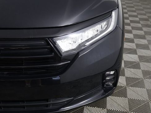 Used 2024 Honda Odyssey Sport image 15
