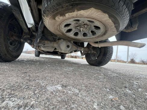 Used 2013 Chevrolet Silverado 1500 W/T image 9