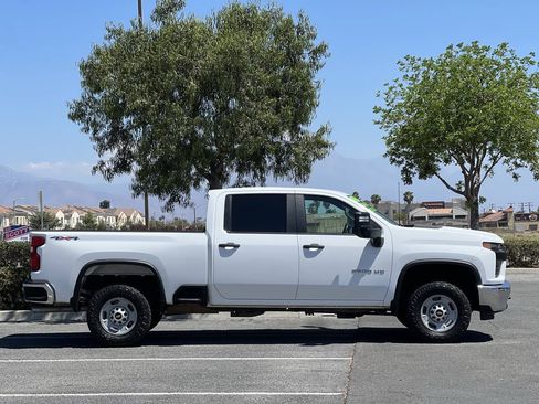 Used 2022 Chevrolet Silverado 2500 W/T w/ WT Safety Package AWD/4WD image 4