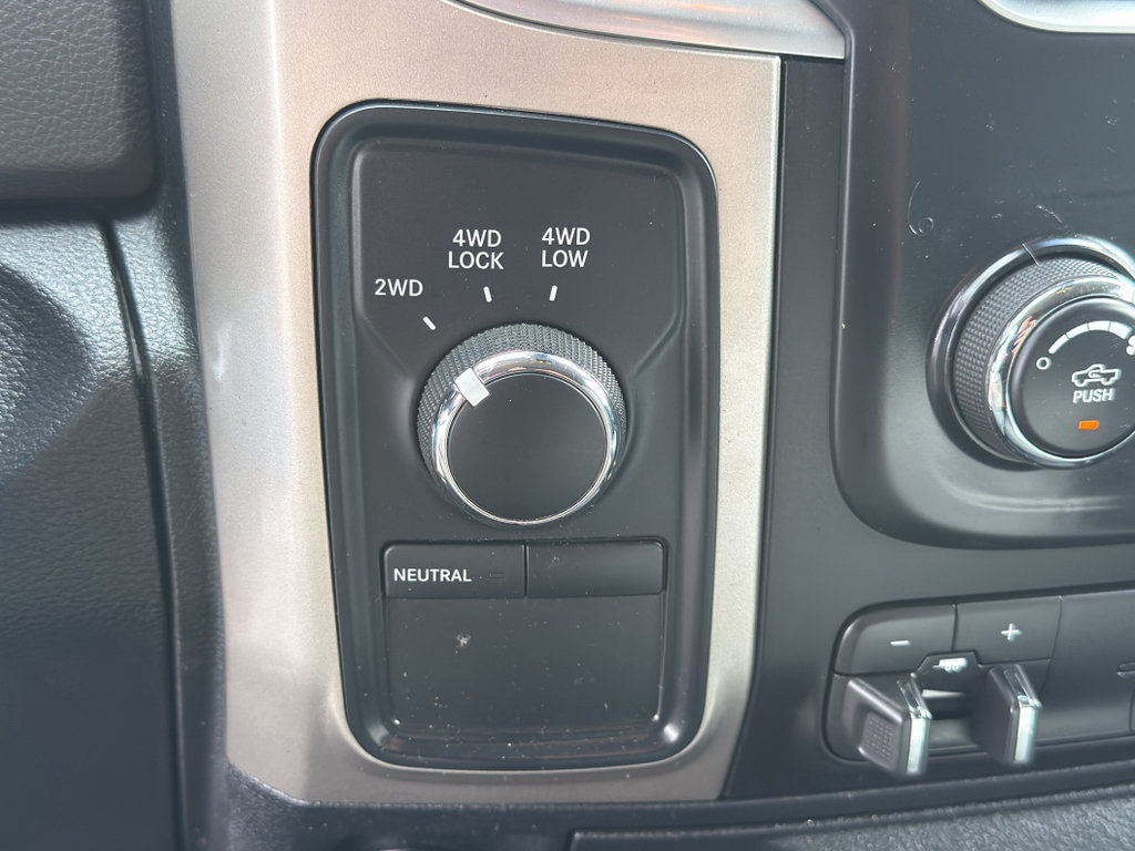 Used 2017 RAM 2500 SLT AWD/4WD image 14