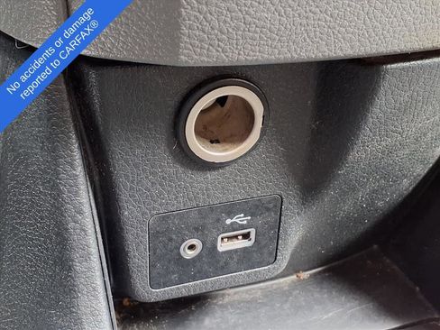 Used 2021 Nissan NV200 S image 25