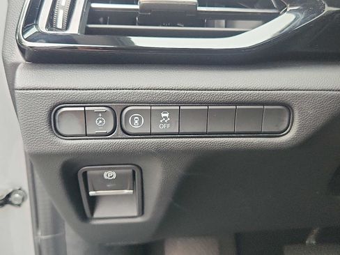 Used 2023 Acura MDX SH-AWD image 22