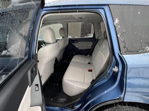 Used 2014 Subaru Forester 2.5i Premium w/ All-Weather Package image 20