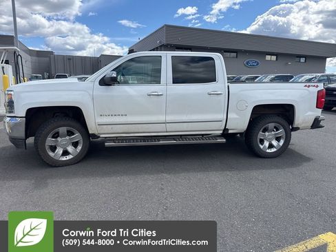 Used 2018 Chevrolet Silverado 1500 LTZ w/ Sport Package image 4