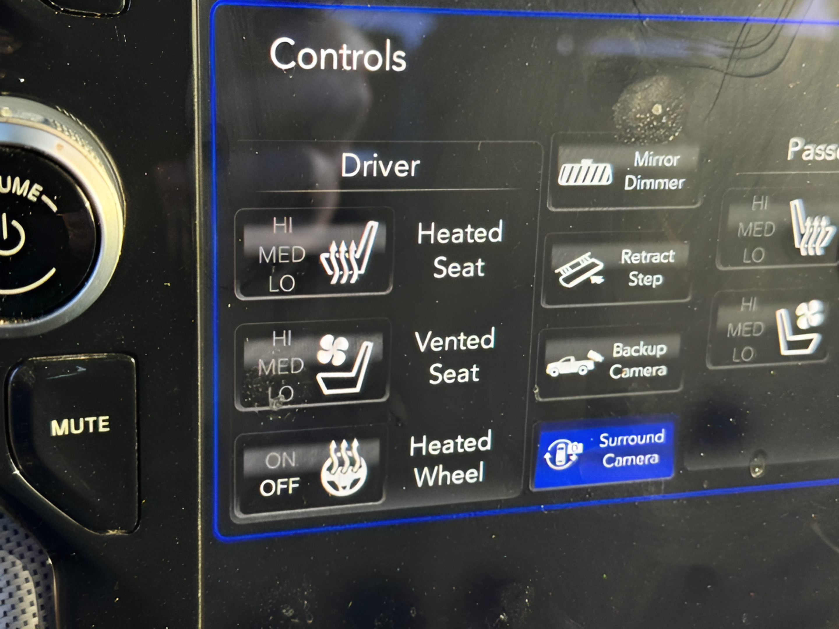 Used 2021 RAM 1500 Limited AWD/4WD image 25