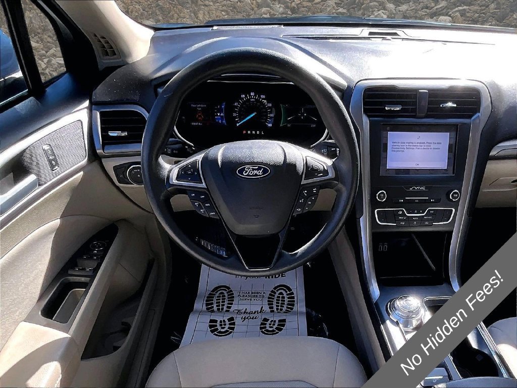 Used 2019 Ford Fusion SE FWD image 5