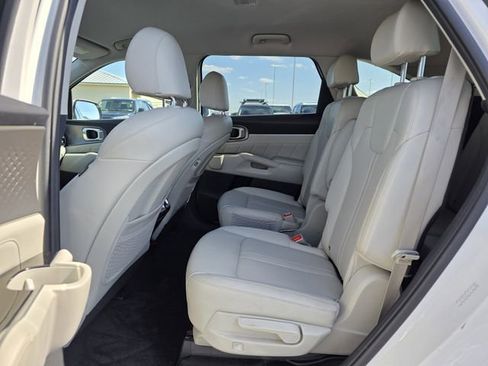 Used 2022 Kia Sorento SX AWD/4WD image 17