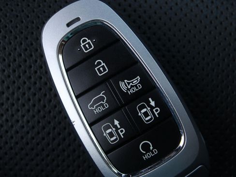 Used 2024 Hyundai Tucson Limited AWD/4WD image 18
