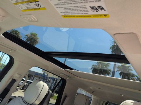 Certified 2023 Lincoln Navigator Black Label AWD/4WD image 22
