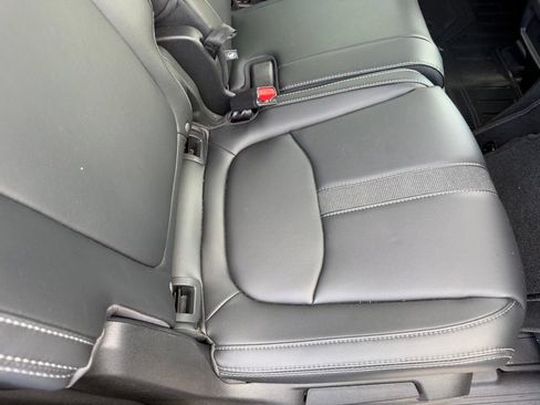 Used 2023 Honda Pilot EX-L image 18