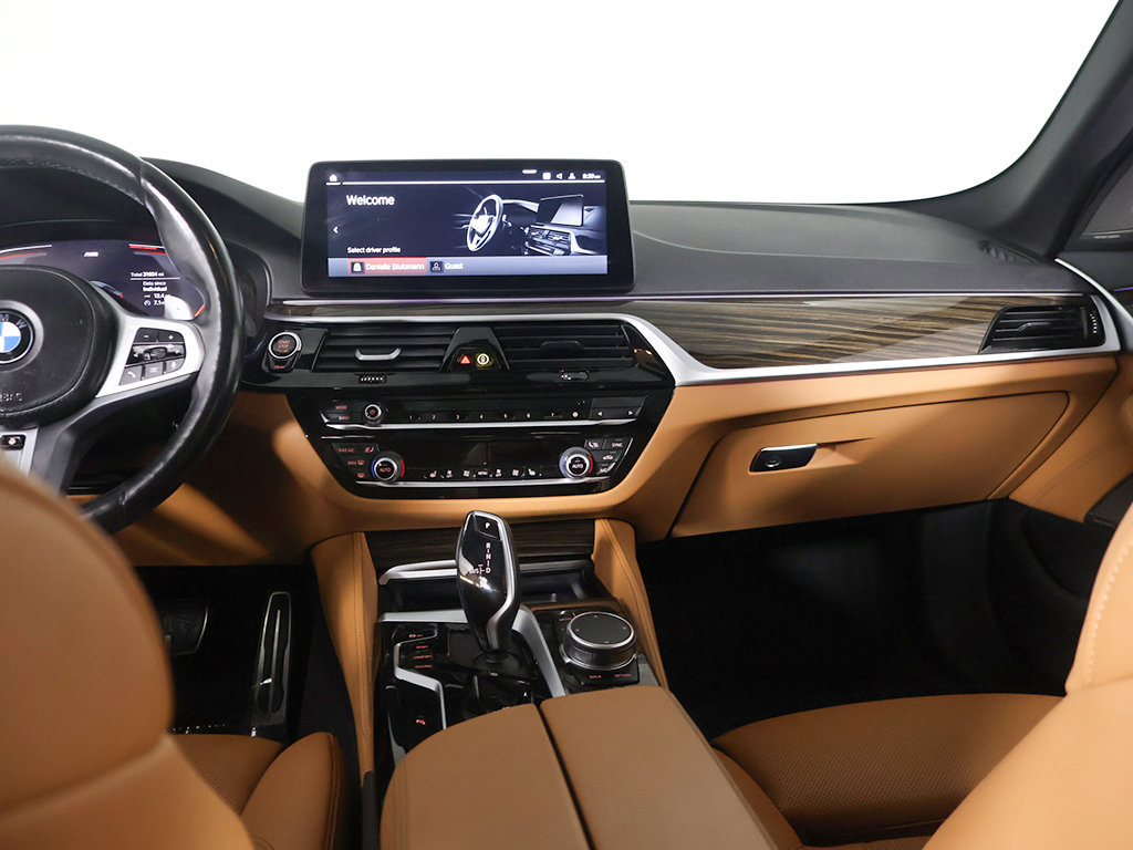 Used 2023 BMW 530i xDrive w/ M Sport Package AWD/4WD image 53