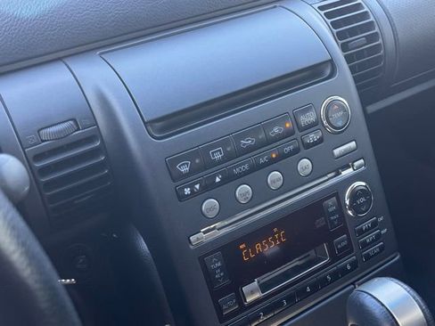 Used 2004 INFINITI G35 Coupe w/ Premium Pkg image 15