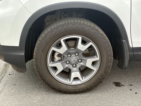 Used 2022 Honda Passport TrailSport image 13