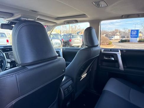 Used 2021 Toyota 4Runner SR5 Premium w/ Moonroof Package image 21