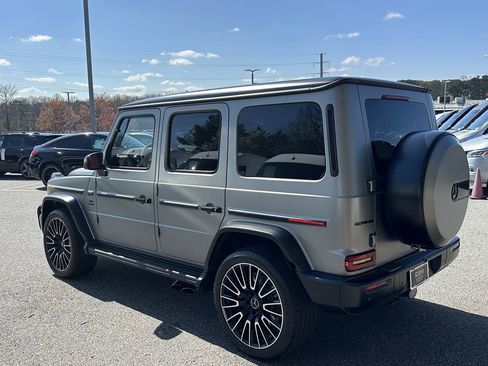 Used 2025 Mercedes-Benz G 63 AMG 4MATIC image 6