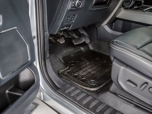 Used 2022 Ford F250 Lariat w/ Lariat Ultimate Package image 40