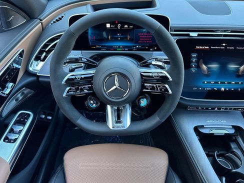 New 2026 Mercedes-Benz E 53 AMG e 4MATIC Sedan image 15