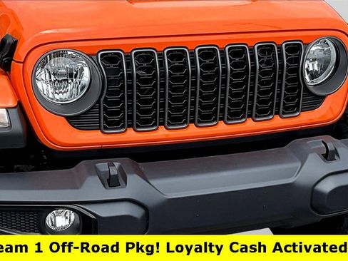 New 2025 Jeep Gladiator Sport image 30