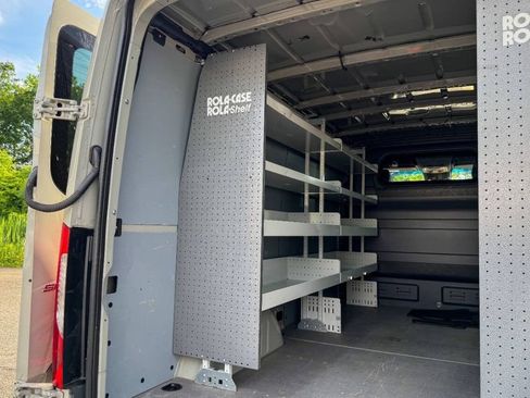 Used 2022 Mercedes-Benz Sprinter 2500 image 19