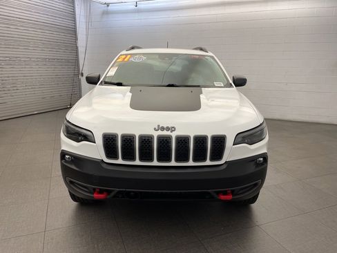 Certified 2021 Jeep Cherokee Trailhawk w/ Comfort/Convenience Group image 11
