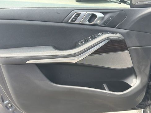 Used 2021 BMW X5 sDrive40i w/ Premium Package RWD image 10
