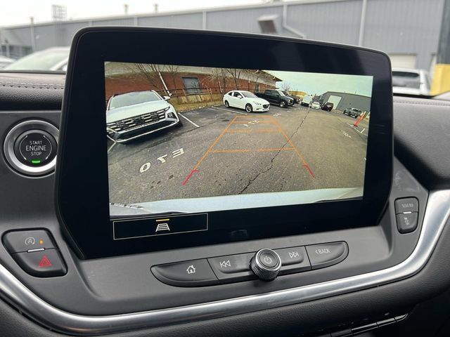 Used 2024 Chevrolet Blazer LT FWD image 44